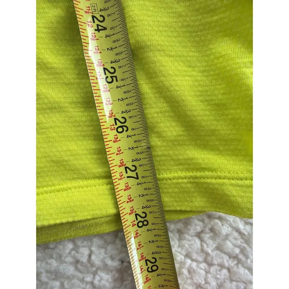 New Balance Heat Mens Shirt Medium Yellow Long Sleeve Pullover Athletic